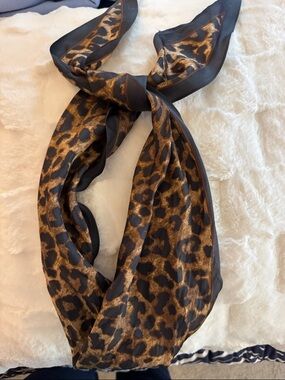Leopard Print Silk-Look Neck Scarf - Brown/Black
